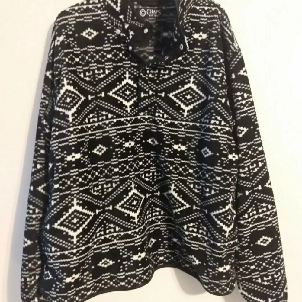 Chaps pullover size XL